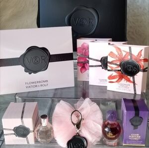 Victor & Rolf  Flowerbomb Mini Perfumes, Spray Vial, Pouch, Keychain Bundle